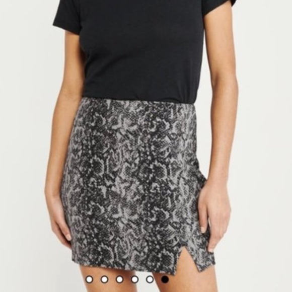 Abercrombie & Fitch skirt - Picture 4 of 4